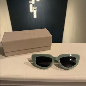 DEZI ‘On Read’ Sunglasses